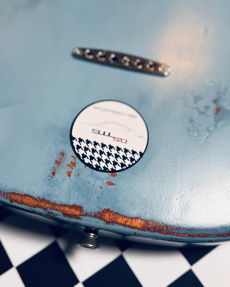 Custom Relic Porsche 1963 901/911 Gulf Edition Guitar