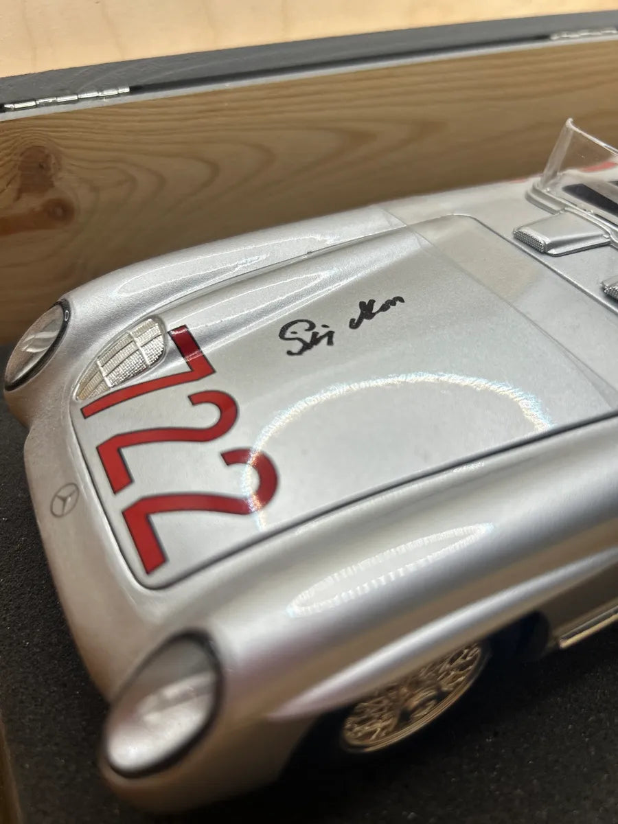 Sterling Moss Mercedes Benz 722 Boxed 1:18 Model