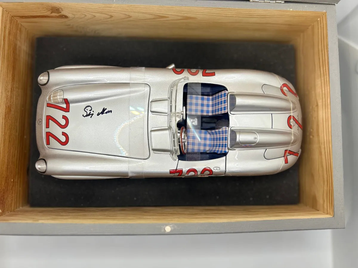 Sterling Moss Mercedes Benz 722 Boxed 1:18 Model