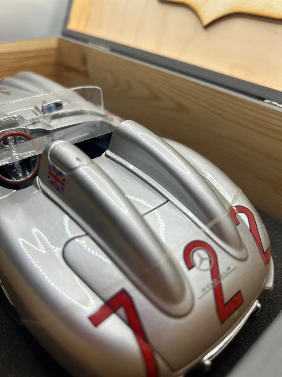 Sterling Moss Mercedes Benz 722 Boxed 1:18 Model